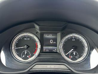 Skoda Octavia 1.0 TSI 115pk 6-bak Greentech Amb Bus sedan - navi - clima - cruise - pdc v+a - licht + regensensor picture 20