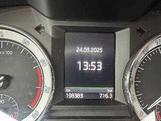 Skoda Octavia 1.0 TSI 115pk 6-bak Greentech Amb Bus sedan - navi - clima - cruise - pdc v+a - licht + regensensor picture 27