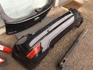 škoda osobní automobily Ford Focus Nieuw model facelift 2008 t/m 2012 onderdelen ( hele achterkant) zie foto achterklep - achterlichten etc 2010/6