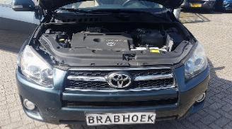 Toyota Rav-4 3X Rav-4 2.2 MET O.A  D-4d D-cat 4x4 130 Kw 1 e eigen 55000 km EXECUTIVE picture 17