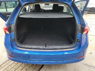 Skoda Octavia Skoda Octavia Combi 1.5 E hybride -TSI Business Edition Plus picture 19
