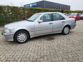 Mercedes C-klasse C180 ELEGANCE 2E eigenaar YONGTIMER picture 17