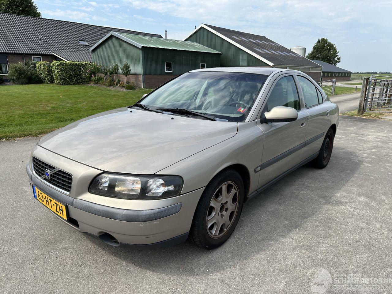 Volvo S-60 2.4 TREKHAAK