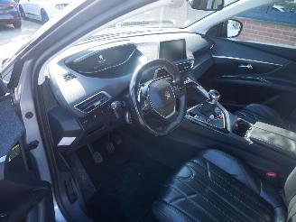 Peugeot 3008 ALLURE picture 10