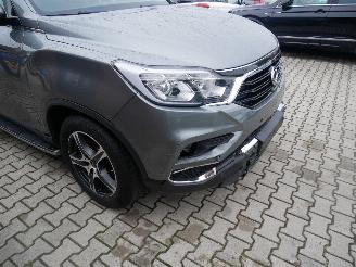 Ssang yong Rexton 2.2 4x4 7 persoons picture 12