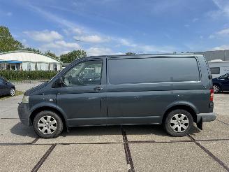 Volkswagen Transporter 2.5 TDI picture 21
