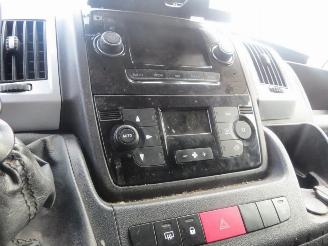 BMW 5-serie 520 picture 7