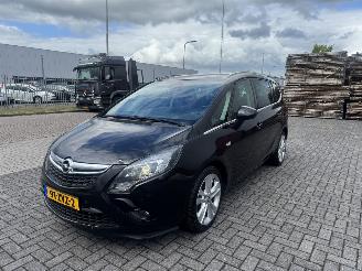 Opel Zafira Tourer 1.7 Cosmo 7Persoons picture 1
