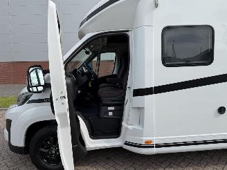 Laika  Kosmo L412DS   740 km!! picture 10