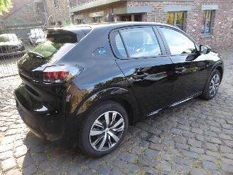 Peugeot 208 e- Active Pack picture 4