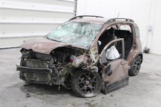 rozbiórka samochody osobowe Fiat Panda  2020/1