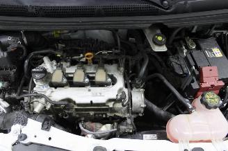 Opel Karl  picture 13