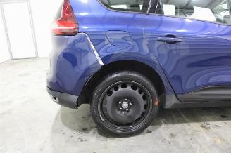 Renault Scenic  picture 5