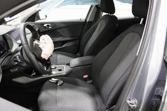 BMW 1-serie 116 picture 10