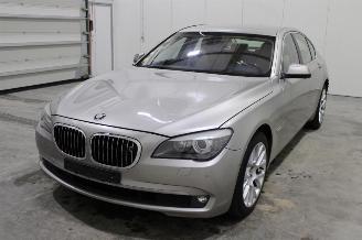 uszkodzony samochody osobowe BMW 7-serie 730 2009/2