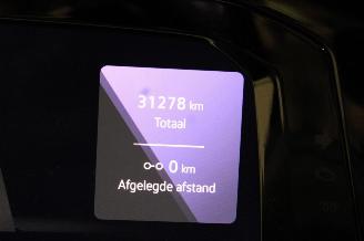 Volkswagen Golf  picture 11