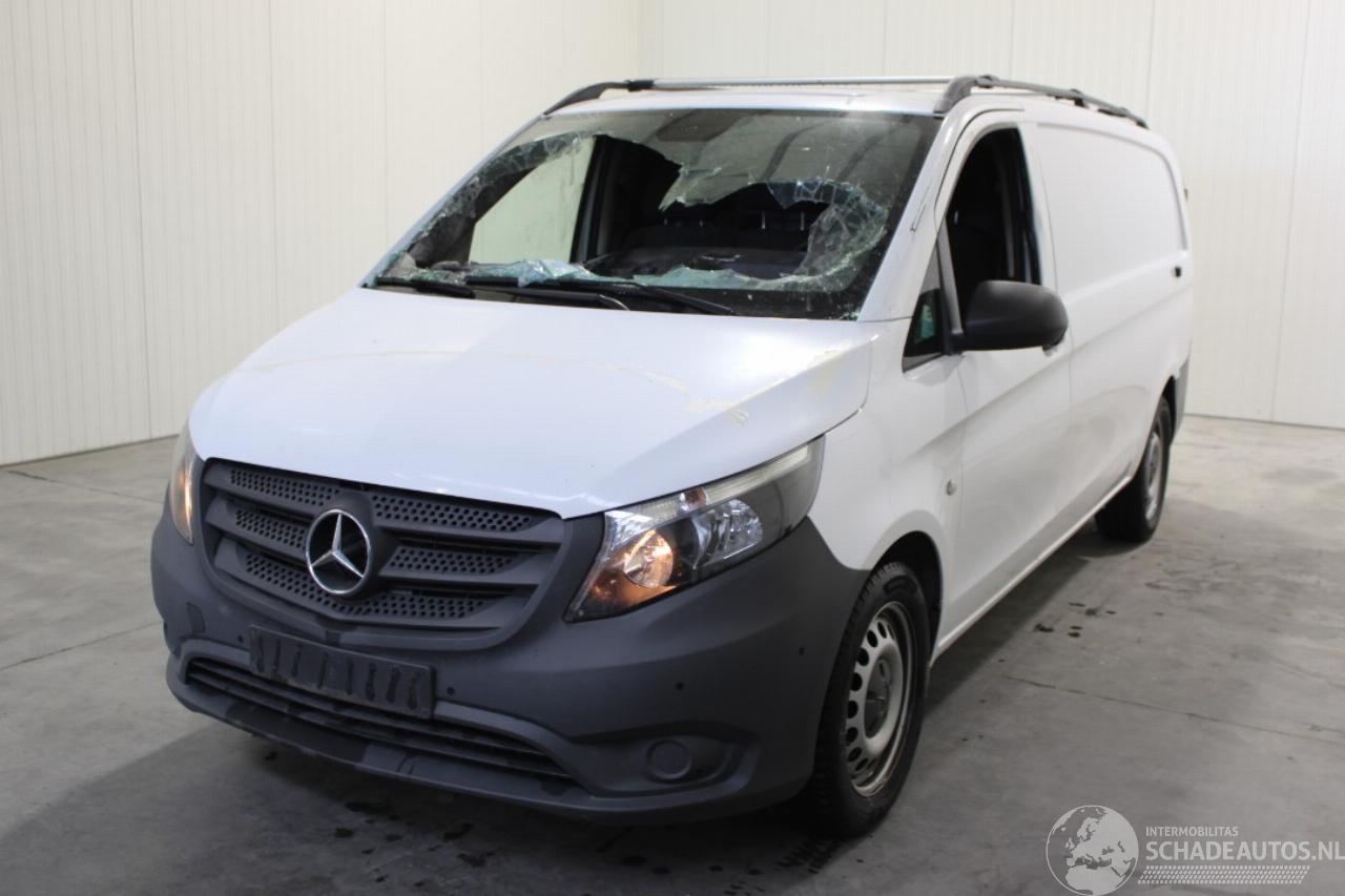 Mercedes Vito 