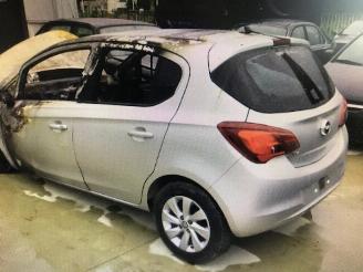Coche siniestrado Opel Corsa BENZINE - 1229CC - 51KW 2017/4