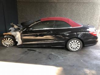 demontáž osobní automobily Mercedes E-klasse 220 CABRIO 2013/1