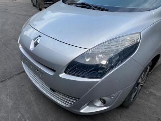 Auto da rottamare Renault Scenic 1600CC - 96KW - DIESEL 2011/1