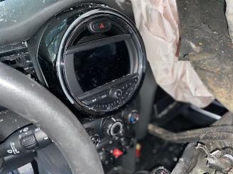 Mini One F55 1.5D 2019 picture 9