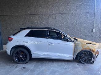 Volkswagen T-Roc SUV 2018 2.0 TDI 150 4Motion 16V SUV  Diesel 1.968cc 110kW 4x4 picture 2