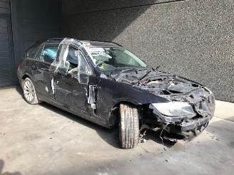 rozbiórka samochody osobowe BMW 3-serie Touring (E91) Combi 2004 / 2012 320i 16V Combi/o  Benzine 1.995cc 125kW (170pk) RWD 2009/5