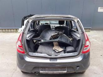 Dacia Sandero Sandero I (BS), Hatchback, 2008 / 2013 1.2 16V picture 11