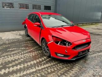 Vrakbiler auto Ford Focus Focus 3, Hatchback, 2010 / 2020 1.0 Ti-VCT EcoBoost 12V 125 2016/2