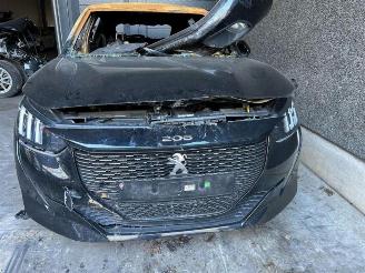 Peugeot 208 208 II (UB/UH/UP), Hatchback 5-drs, 2019 1.5 BlueHDi 100 picture 1