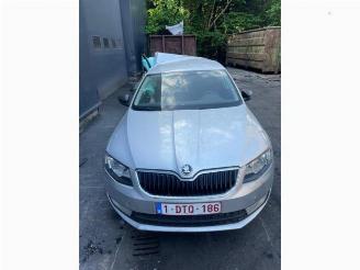 Vrakbiler auto Skoda Octavia Octavia (5EAA), Liftback, 2012 / 2020 1.2 TSI 16V 2014/2