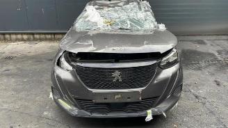 Vrakbiler auto Peugeot 2008 2008 (UD/UK/UR/US/UX), MPV, 2019 1.5 BlueHDi 110 2022/1