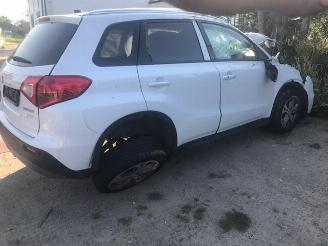 Uttjänta bilar auto Suzuki Vitara Benzine - 1600cc - 6vit - 2017/1