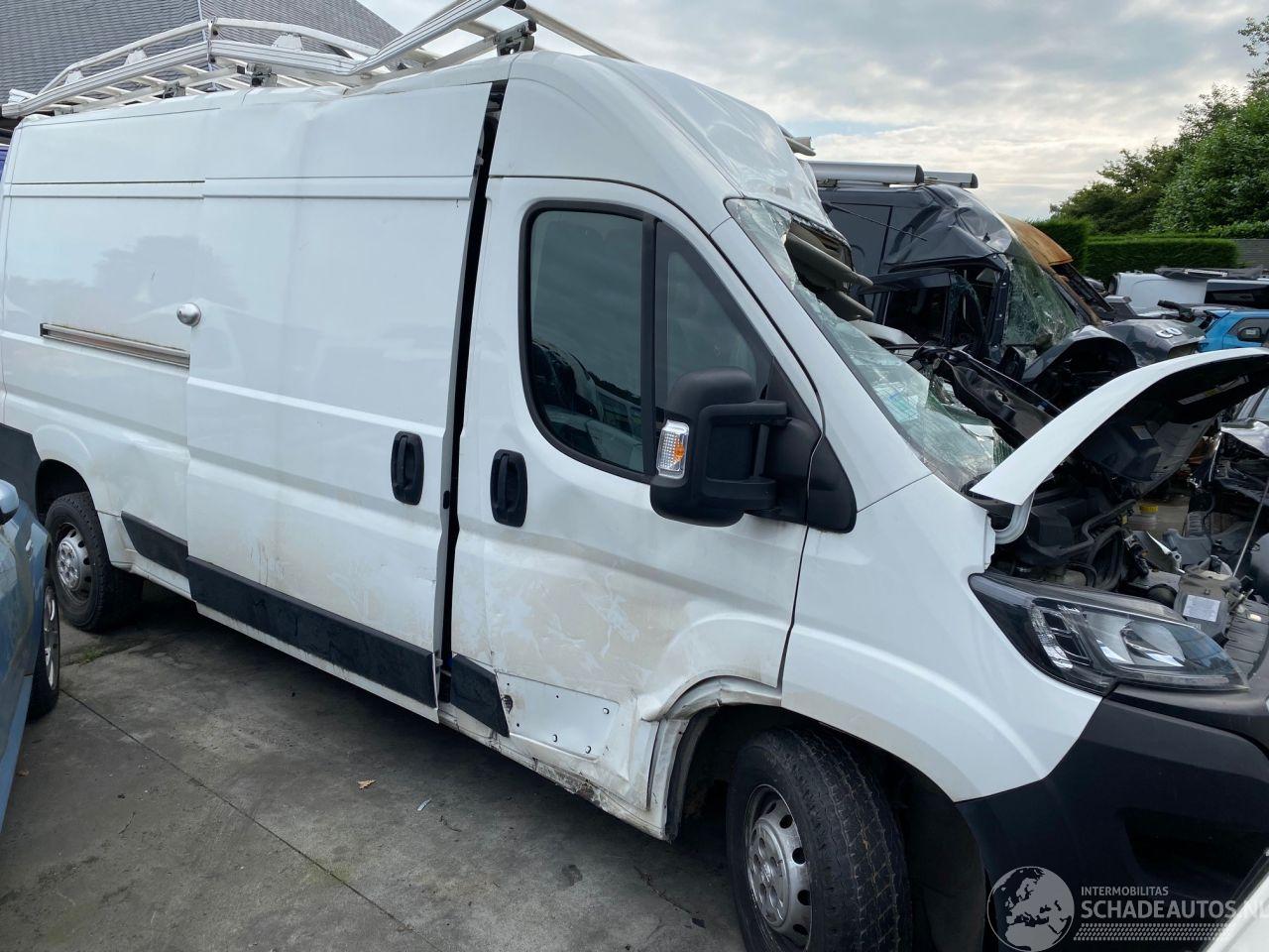 Peugeot Boxer (U9) Van 2006 2.0 BlueHDi 160 Bestel  Diesel 1.997cc 120kW