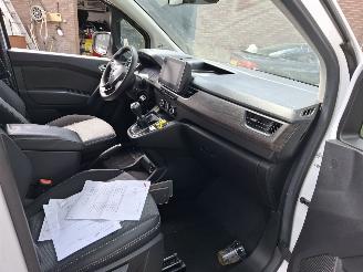 Renault Kangoo 1300 tce Luxe  5persoons 27000km rijdend incl btw NL kenteken picture 19