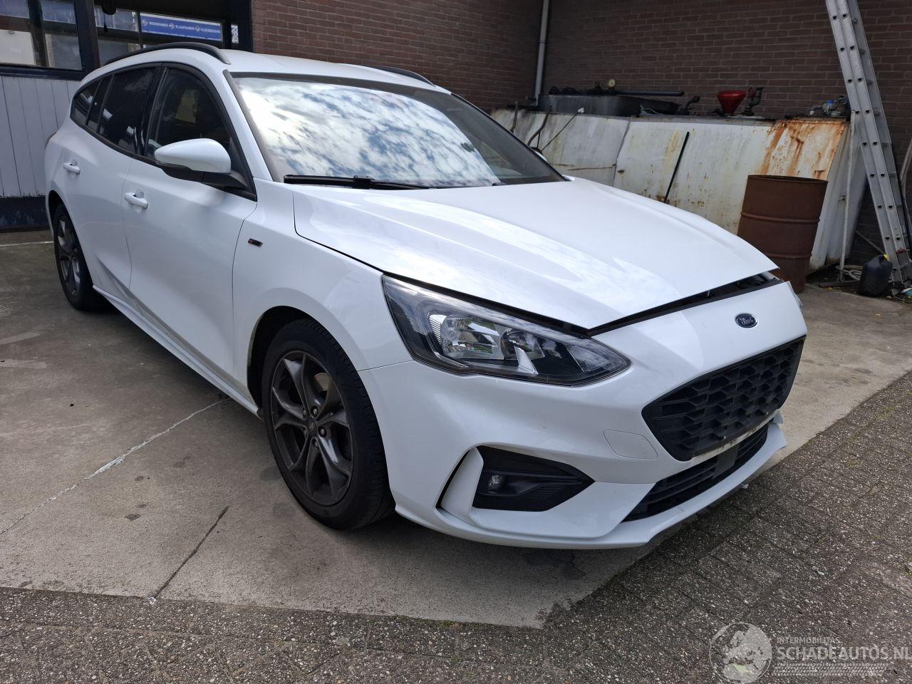 Ford Focus 15 ecoboost automaat 150 pk ST line