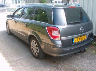 Opel Astra  picture 2