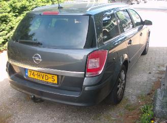 Opel Astra  picture 3