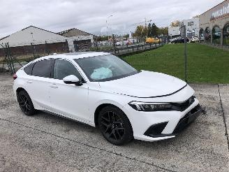 uszkodzony samochody osobowe Honda Civic 2.0 HYBRIDE 2024/2