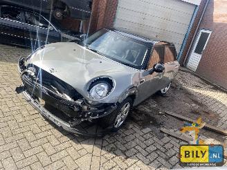 Vrakbiler auto Mini Clubman F54 1.5 2019/5
