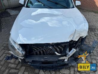 BMW 1-serie F20 114i N13 picture 8