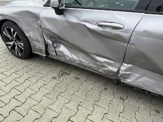 Volvo V-60 Volvo V60 B4 Kombi Core MildHybrid picture 14