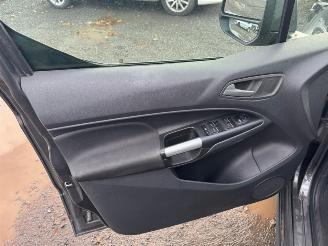 Ford Tourneo CONNECT picture 17