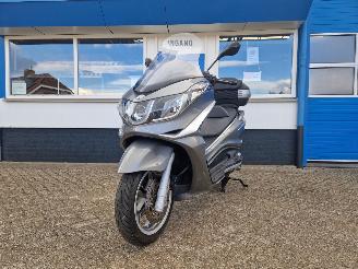 Piaggio X10 X10 500CC MOTOR SCOOTER picture 27