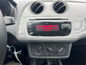 Seat Ibiza 1.4 TDI Hatchback 4Dr Diesel 1.422cc 59kW (80pk) FWD 2008-07/2010-06 (6J5) BMS picture 17