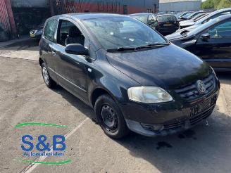 Volkswagen Fox Fox (5Z), Hatchback, 2005 / 2012 1.2 picture 2