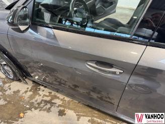 Peugeot 208  picture 8