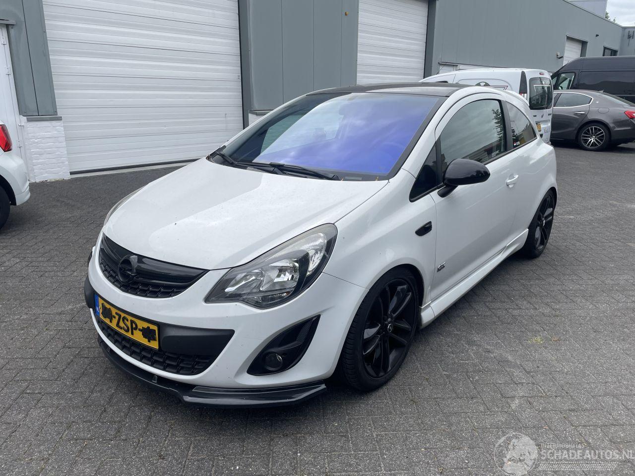 Opel Corsa 1.4 Turbo Cosmo OPC