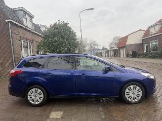 Ford Focus Wagon 1.0 EcoBoost Trend picture 4
