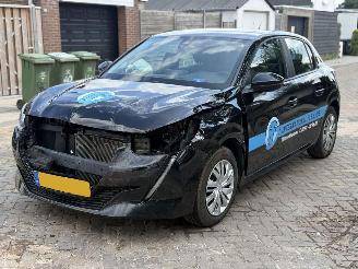 Peugeot 208 .2 PureTech Active picture 2